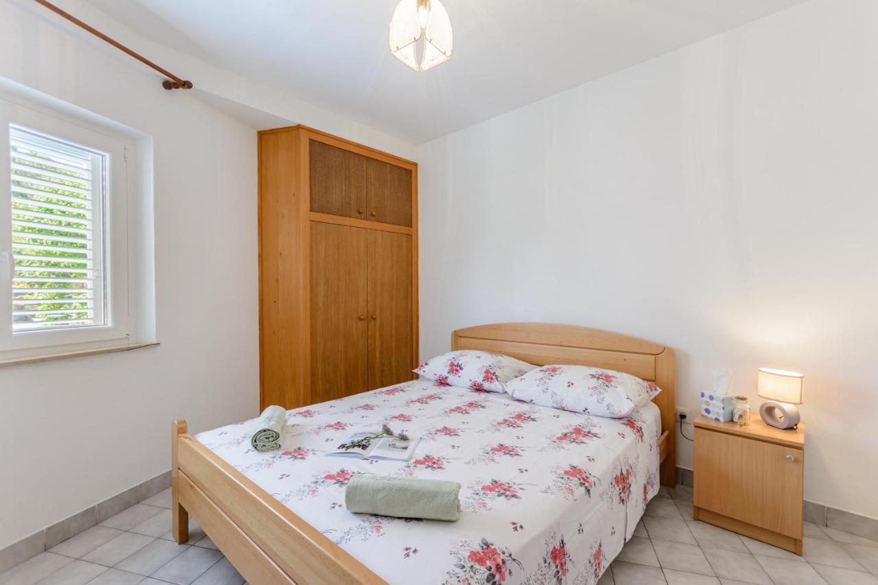 Apartments By The Sea Sumartin, Brac - 2952 Exterior foto